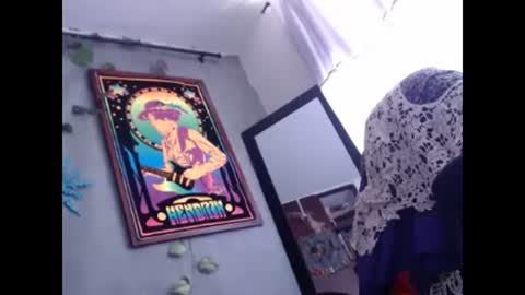 Snapshot of estelamaris1 chatting on 12/24/24, 03:05 estelamaris online show from 12/24/24, 03:05