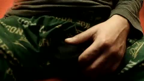 Snapshot of estelarseiya chatting on 12/23/24, 02:13 estelarseiya online show from 12/23/24, 02:13