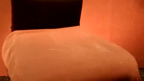 Snapshot of estelarseiya chatting on 09/09/25, 06:13 estelarseiya online show from 09/09/25, 06:13