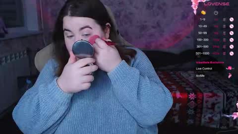 estelle_hicks online show from 11/18/25, 06:34