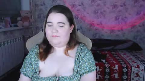 estelle_hicks online show from 02/15/26, 06:59