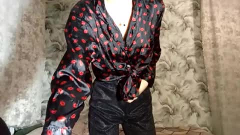 estellekirbo online show from 02/14/26, 04:26