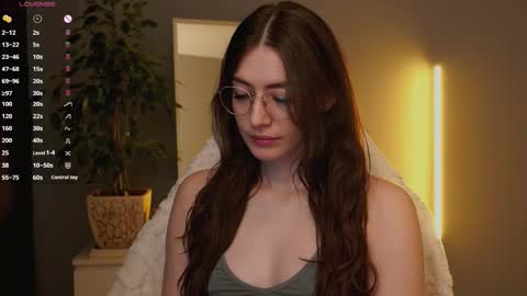 Ester online show from 09/22/25, 01:29