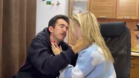 Ester online show from 09/29/25, 06:02