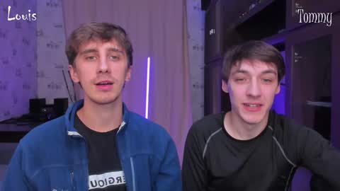 Snapshot of esthetics_boys chatting on 12/16/24, 03:19 LOUIS online show from 12/16/24, 03:19