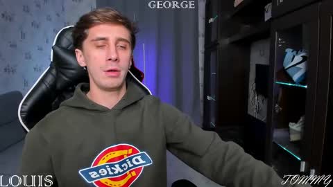 Snapshot of esthetics_boys chatting on 03/12/25, 07:24 LOUIS online show from 03/12/25, 07:24