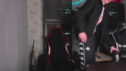 LOUIS online show from 11/09/25, 07:12