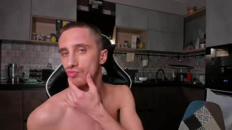 LOUIS online show from 03/02/26, 05:08