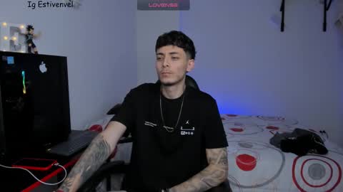 estivenvel online show from 03/20/26, 04:12