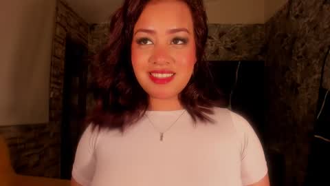 Snapshot of estrella05_ chatting on 02/27/25, 03:25 estrella05_ online show from 02/27/25, 03:25