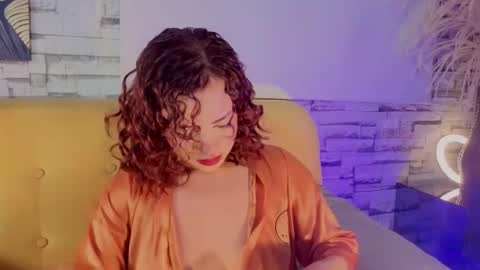 Snapshot of estrella05_ chatting on 03/24/26, 04:50 estrella05_ online show from 03/24/26, 04:50