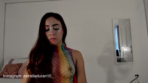 Snapshot of estrella_duran chatting on 02/01/25, 11:54 Estrellita online show from 02/01/25, 11:54