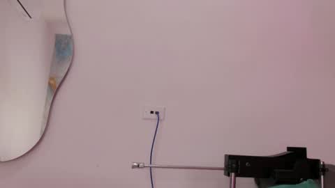 Snapshot of estrella_hanks_ chatting on 05/09/26, 11:59 Estrella online show from 05/09/26, 11:59