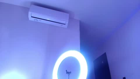 Snapshot of estrella_hanks_ chatting on 06/27/26, 11:59 Estrella online show from 06/27/26, 11:59