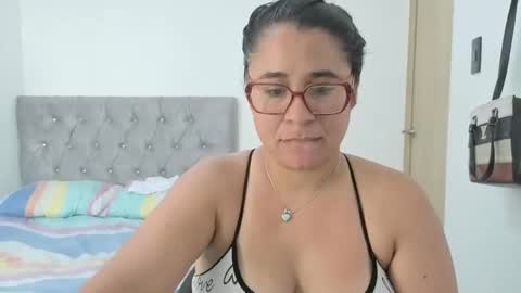 estrellajunior online show from 05/18/26, 12:44