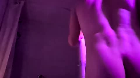 Snapshot of et528007 chatting on 12/21/25, 12:12 et528007 online show from 12/21/25, 12:12