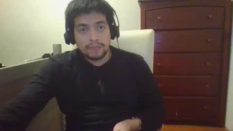 Snapshot of etceteraexx chatting on 12/13/24, 08:37 etceteraexx online show from 12/13/24, 08:37