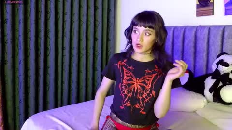 Sharon online show from 10/22/25, 12:11