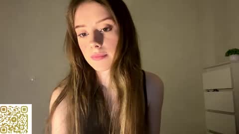Snapshot of eternal_amy chatting on 05/20/26, 08:37 eternal_amy online show from 05/20/26, 08:37