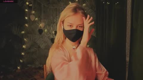 Sophia online show from 02/16/26, 11:23