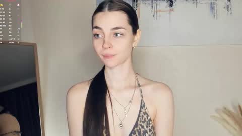 Mary online show from 01/10/26, 07:54