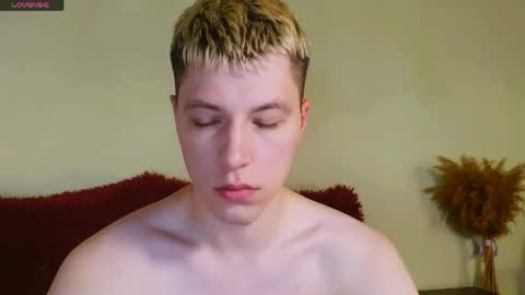 Ethan online show from 05/10/26, 03:44