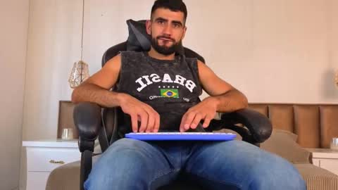 Ethan online show from 09/15/25, 07:25