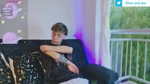 ethan and ava online show from 11/16/25, 12:44