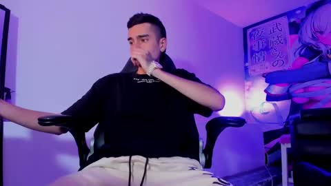 Ethan online show from 09/08/25, 09:58