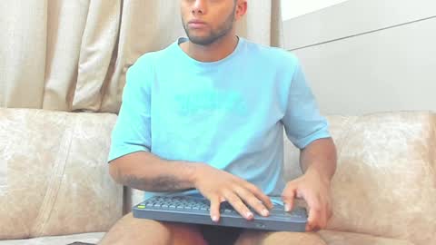 ethan helmut online show from 01/22/25, 11:12