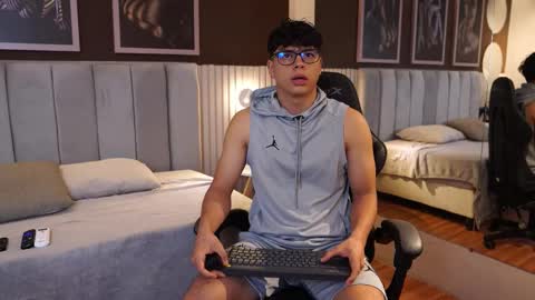 ethan_occonor online show from 10/07/25, 12:13