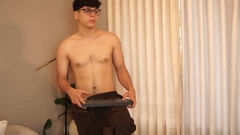 ethan_occonor online show from 10/15/25, 12:27