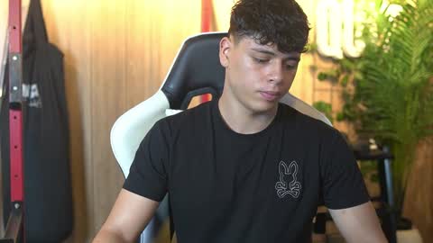 ethan_occonor online show from 11/25/25, 12:43