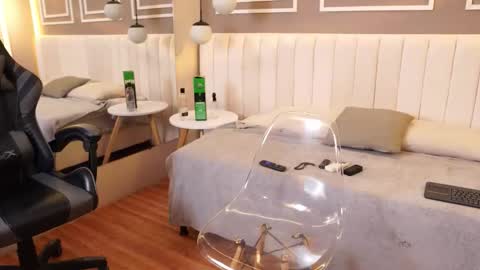 ethan_occonor online show from 12/22/25, 06:27