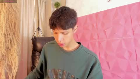 Ethan online show from 04/18/26, 11:25