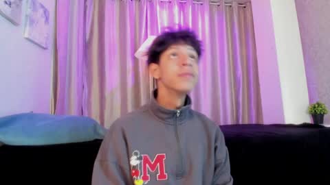 Ethan online show from 04/30/26, 11:27