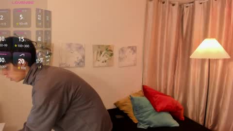 Snapshot of ethan_qop chatting on 05/18/26, 11:05 Ethan online show from 05/18/26, 11:05