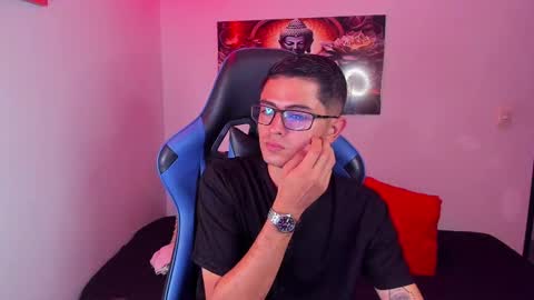 Snapshot of ethan_sai01 chatting on 11/05/25, 12:54 ETHAN SAI online show from 11/05/25, 12:54