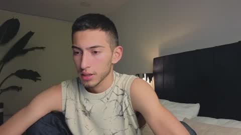 Snapshot of ethan_skiny_ chatting on 01/17/25, 06:15 Joan online show from 01/17/25, 06:15