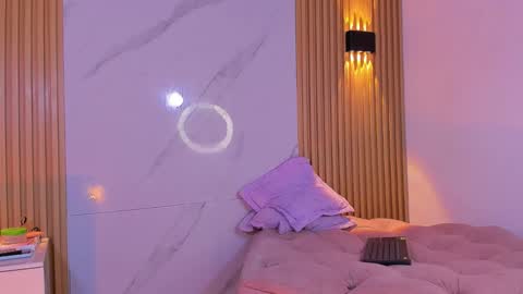 ethan_thouse online show from 11/16/25, 07:19