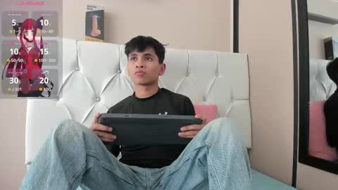 Snapshot of ethan_westt chatting on 09/11/25, 08:31 Ethan online show from 09/11/25, 08:31