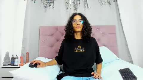 ethanblackwoodd online show from 12/19/25, 08:05