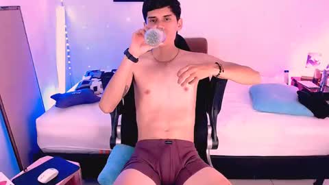 EthanColeeman online show from 09/17/25, 03:30