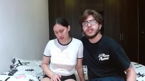 ethan and eve online show from 09/17/25, 03:41