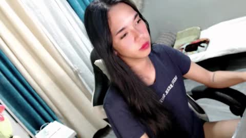 Snapshot of ethereal_ethan chatting on 01/15/25, 12:15 Ethan online show from 01/15/25, 12:15