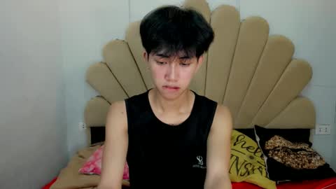 Snapshot of ethereal_ethan chatting on 02/19/25, 06:00 Ethan online show from 02/19/25, 06:00