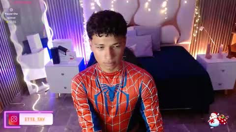 ette online show from 12/19/25, 03:35