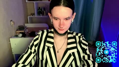 Kate online show from 04/12/26, 11:04