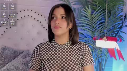 Snapshot of eureekaa chatting on 12/29/24, 03:44 Eurekaa online show from 12/29/24, 03:44