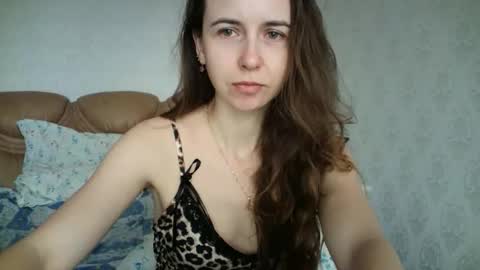 eva00186 online show from 12/01/25, 11:48